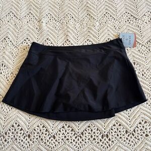 Shade & Shore Skirted Bikini Bottom Low Rise Full Seat Women Size M (8-10) NWT